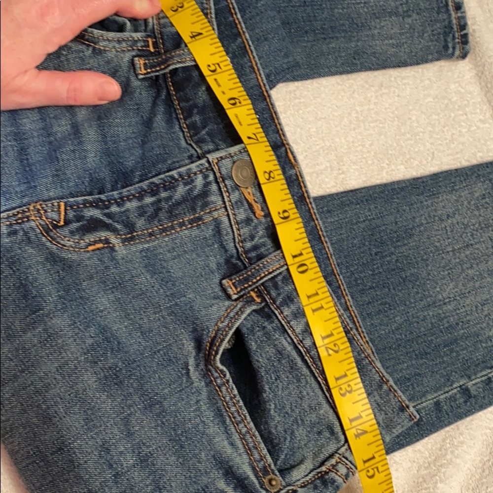 Old Navy embroidered jeans boyfriend strait 2 reg - Picture 7 of 8